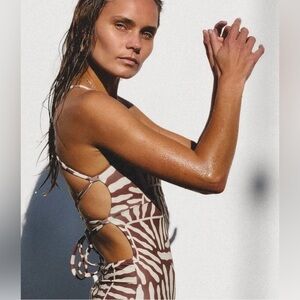 NWOT 🤍 SALTED AU one piece suit